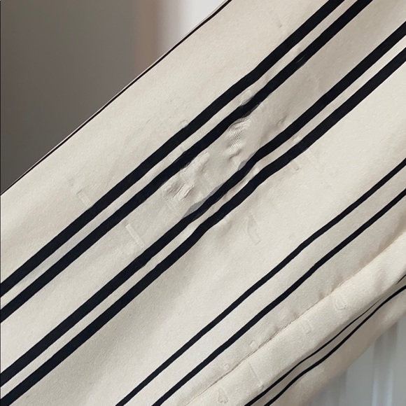 Everlane Silk Shirt - Picture 2 of 4